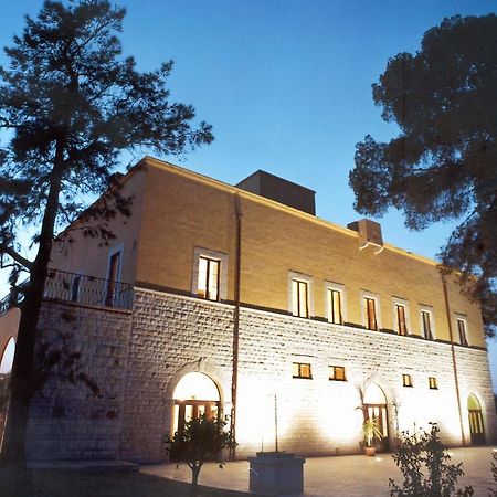 Villa Carcano Trani Exterior photo