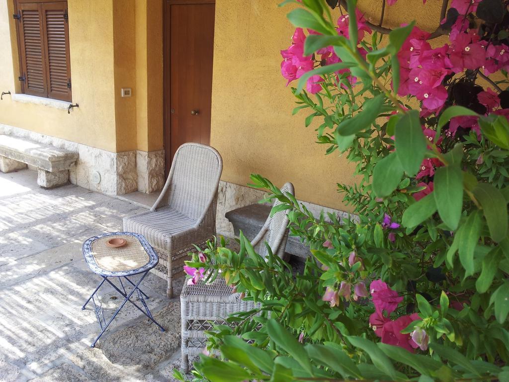 Villa Carcano Trani Room photo
