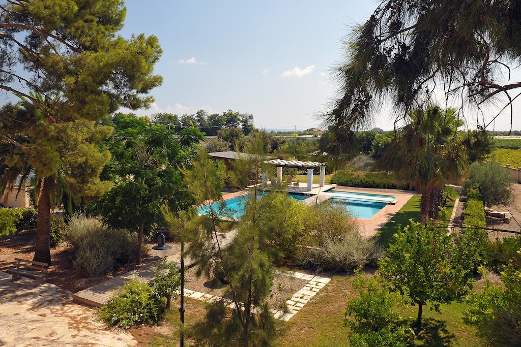 Villa Carcano Trani Exterior photo